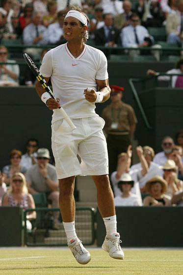 诺维奇客场大胜布莱顿,现场球迷振臂欢呼的简单介绍 诺维奇客场大胜布莱顿,现场球迷振臂欢呼的简单介绍