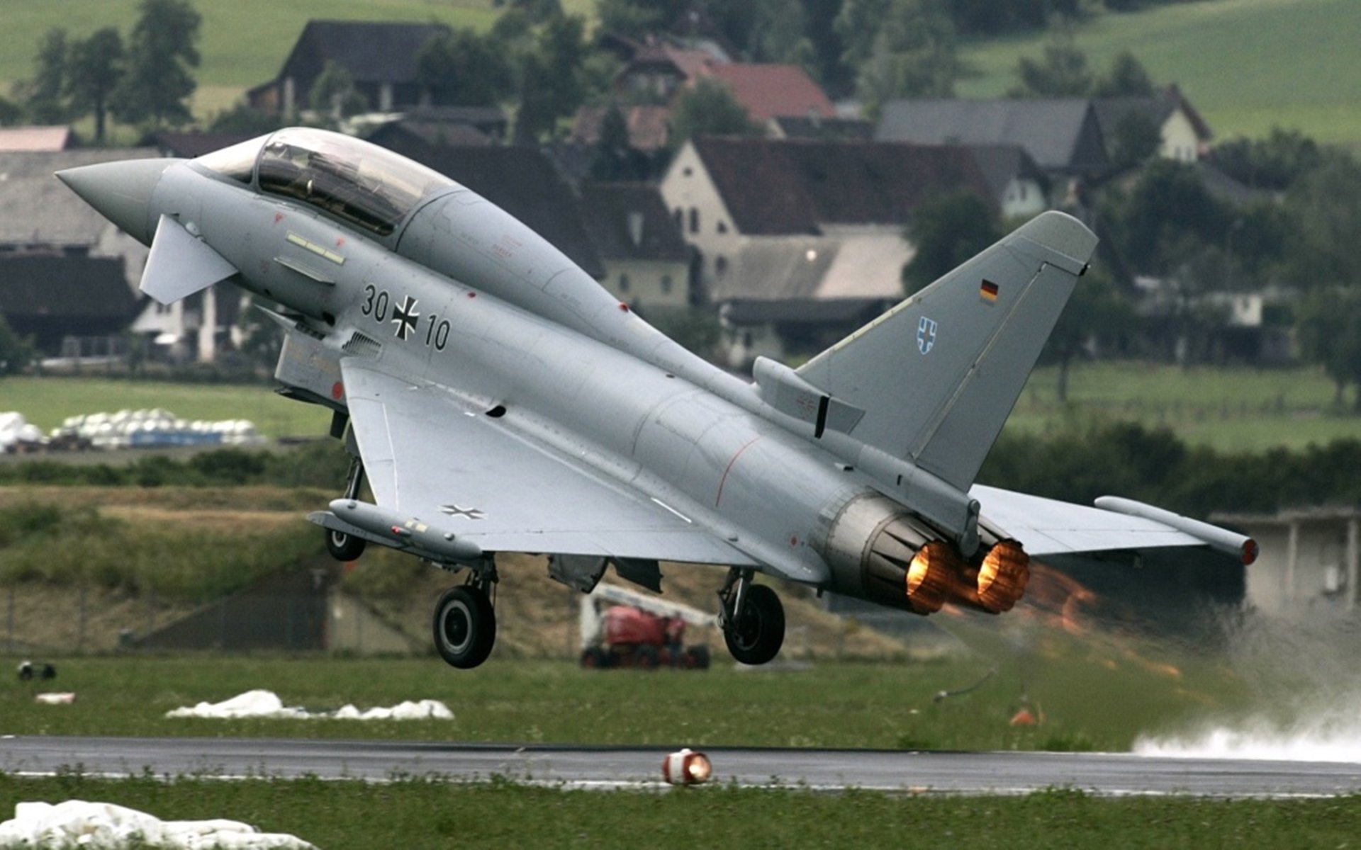 末节鹈鹕展翅擒国王,欧冠布克锋芒耀赛场